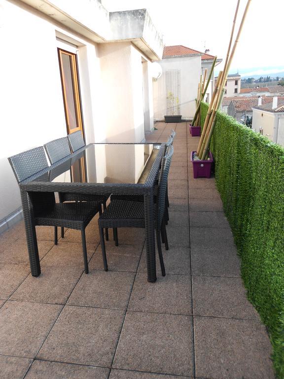 Apartement Le Tilleul Carcassonne Bagian luar foto